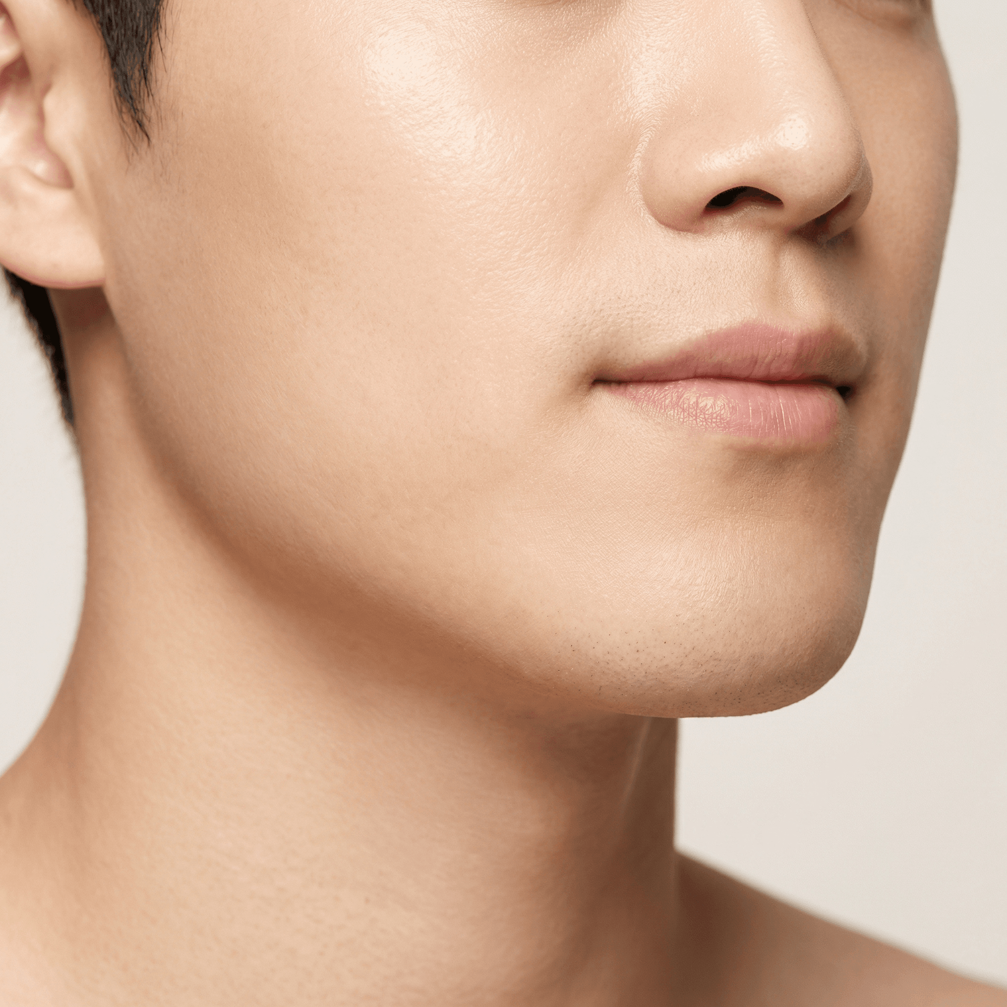 施術後の顔まわり